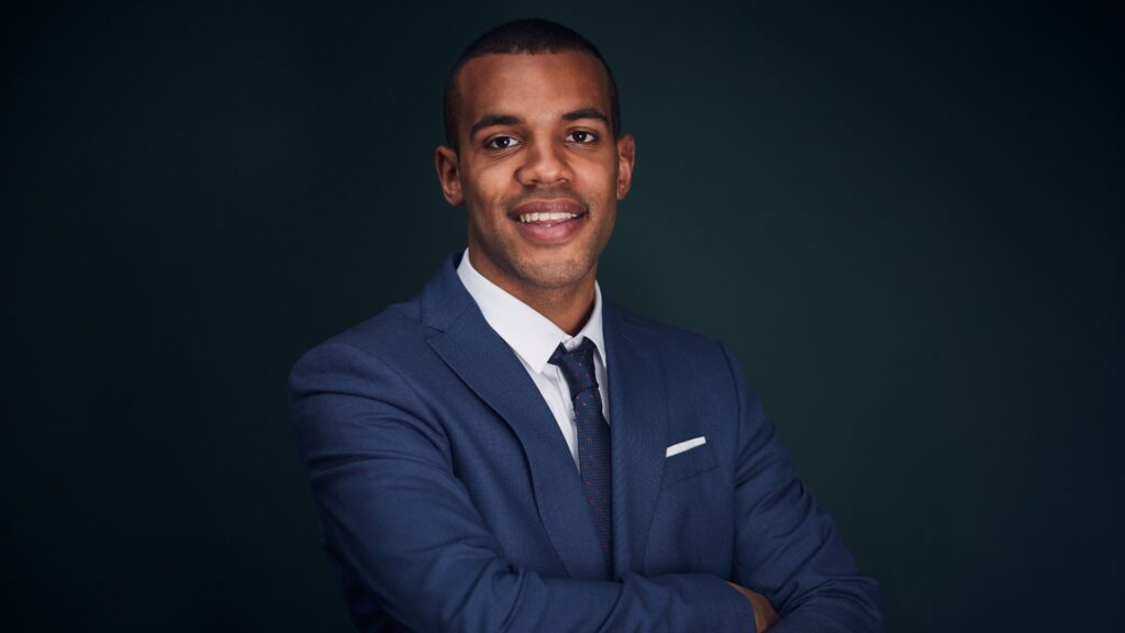 The Future of Professional Portraits Explore Our Corporate Headshot Booth Solutions