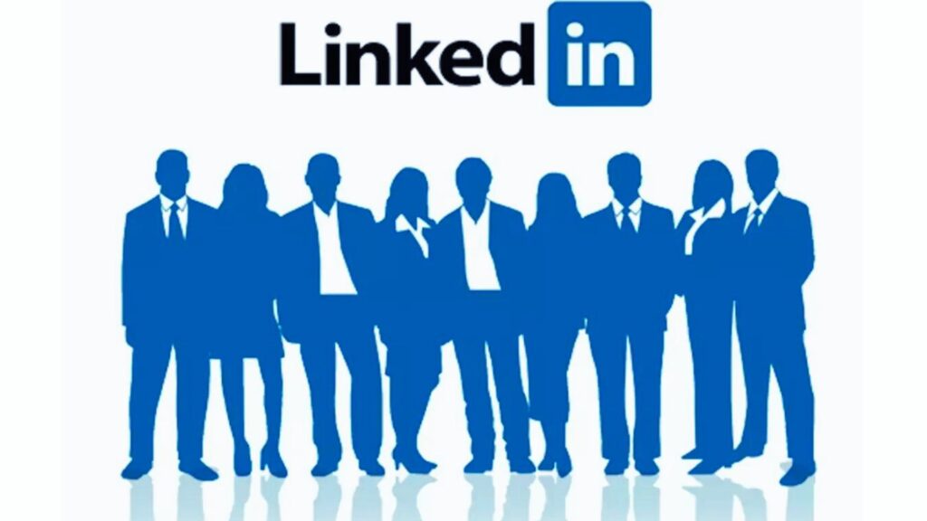 How to Perfectly Resize Your LinkedIn Images for Professional Results