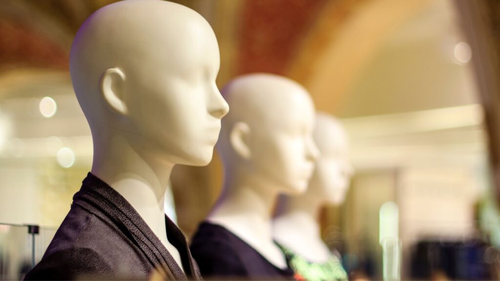 How the Simple Ghost Mannequin Can Elevate Your E-commerce Photos