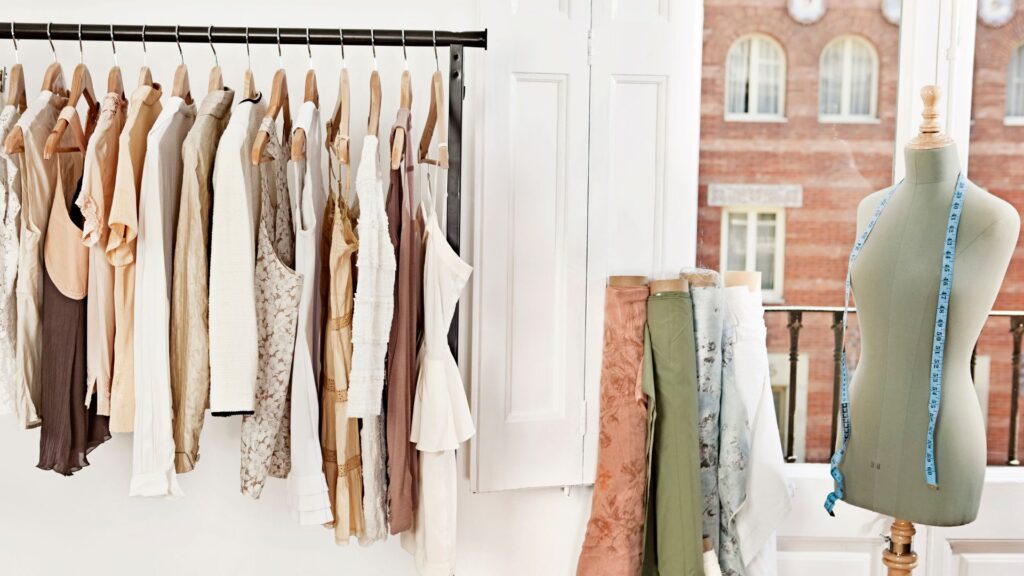 Revolutionize Your Product Photos with Creative Ghost-Mannequin Product Photo Editing (1)