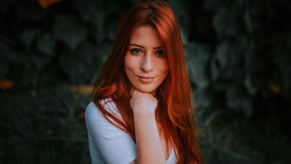outdoor professional headshots