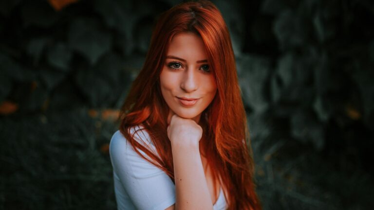 outdoor professional headshots