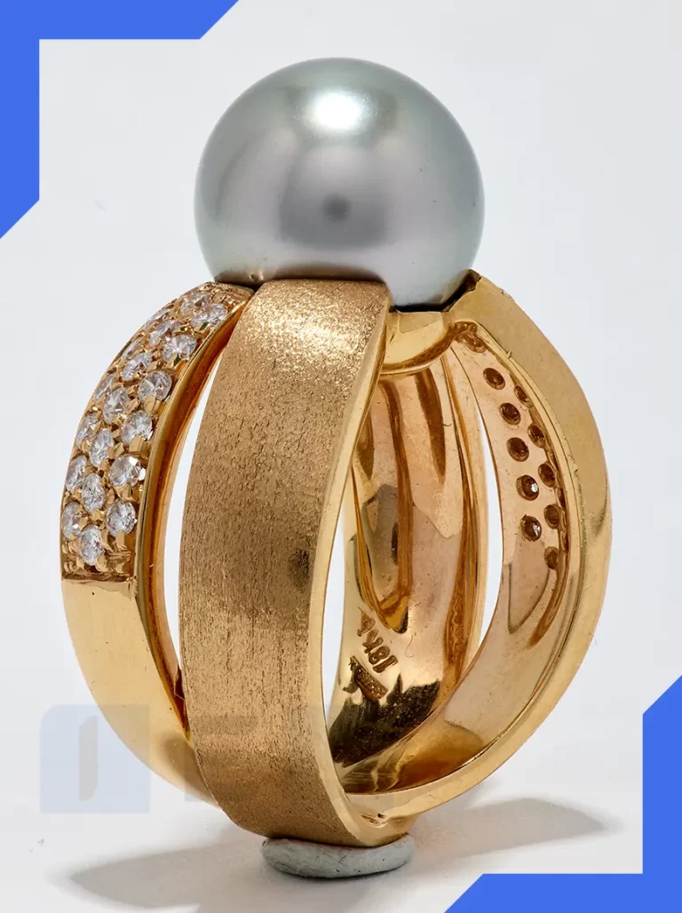 Original ring photo with distracting background before background removal